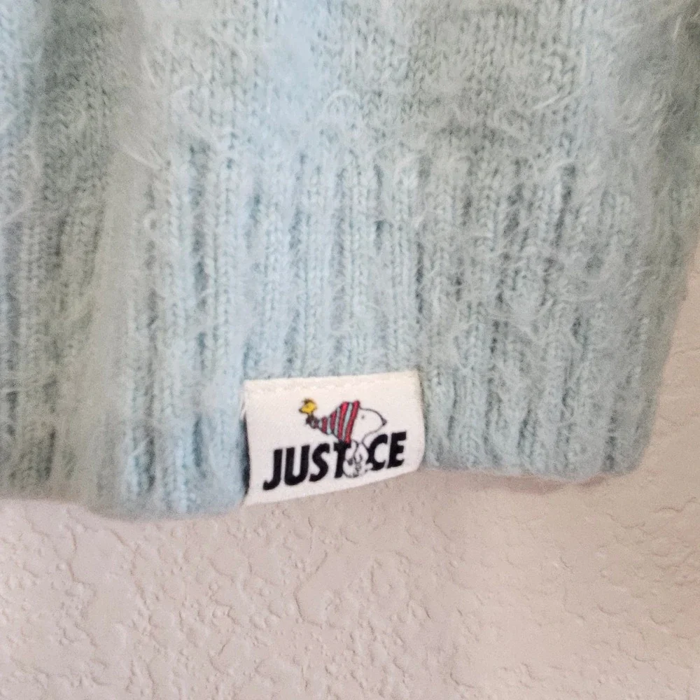 Justice Girls Snoopy Peanuts Sledding Fuzzy Knit Sweater Light Blue XS‎ 5/6